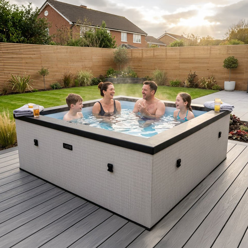 Garda | 6-Person Eco Foam Hot Tub | Square | Built-In Integrated Heater Graphite