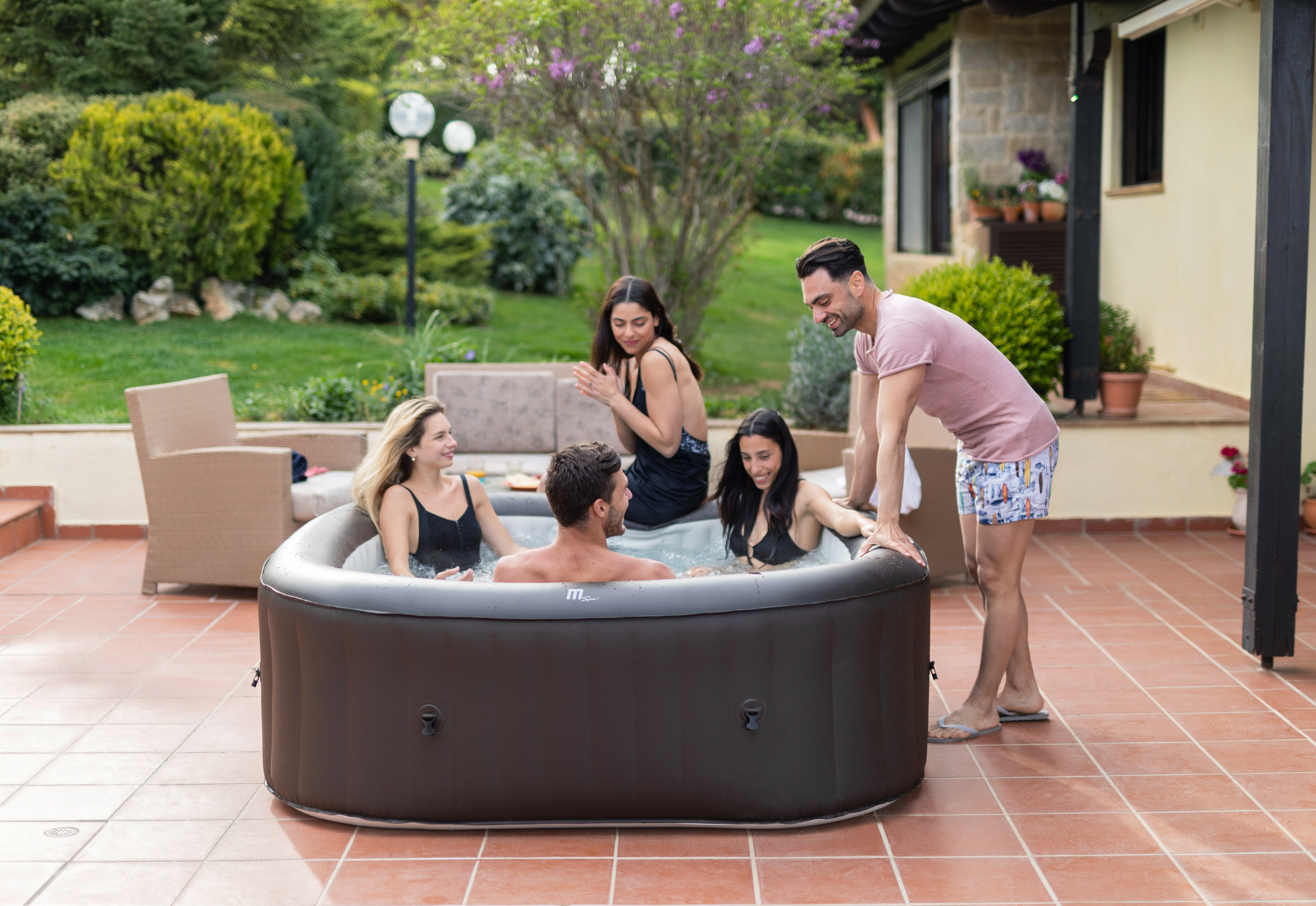 MSPA VITO, URBAN SERIES, Self-Inflatable Hot Tub & Spa - 6 Persons